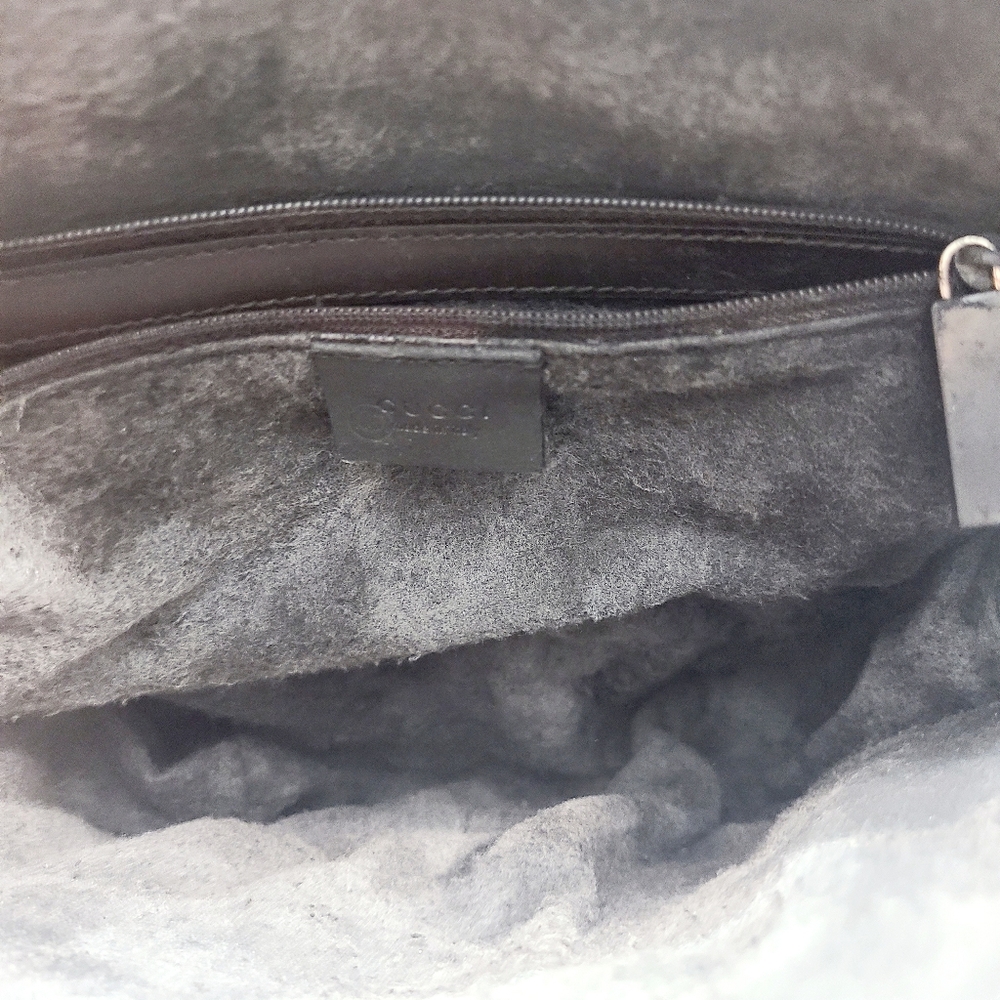 Gucci Leather Shoulder Bag - Picture 2 of 8